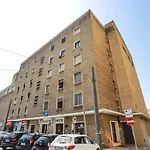 Marconi 7- City Centre Apartment Sit